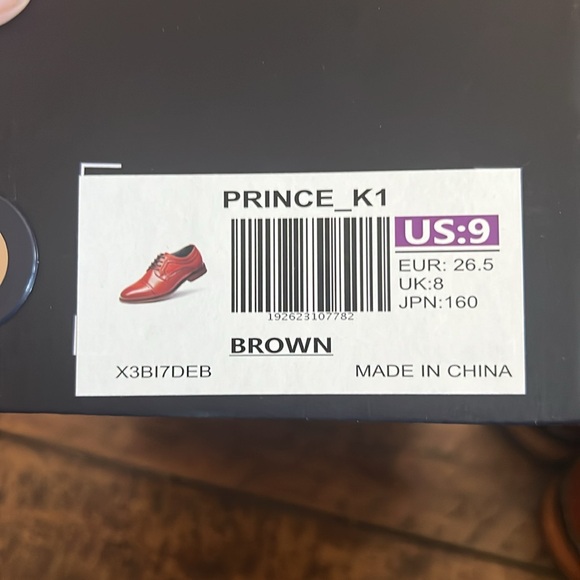 Like new boys dress shoes - Picture 5 of 5